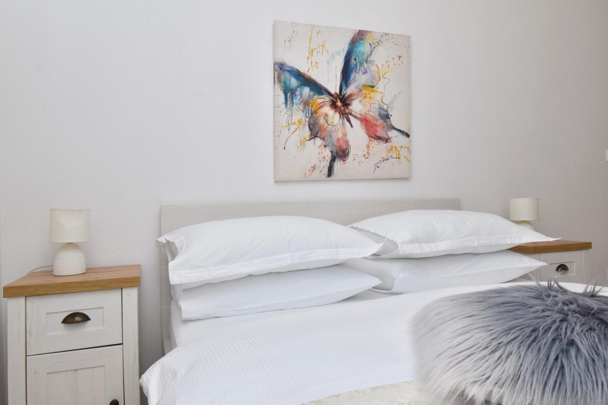 Apartment & Rooms Meri Tučepi エクステリア 写真