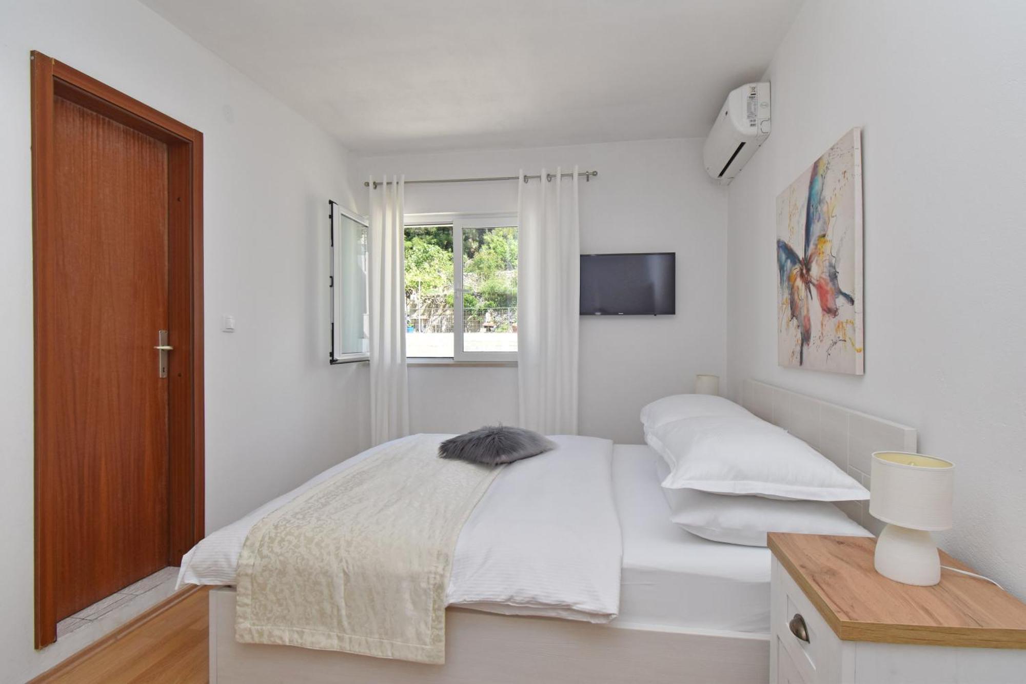 Apartment & Rooms Meri Tučepi エクステリア 写真
