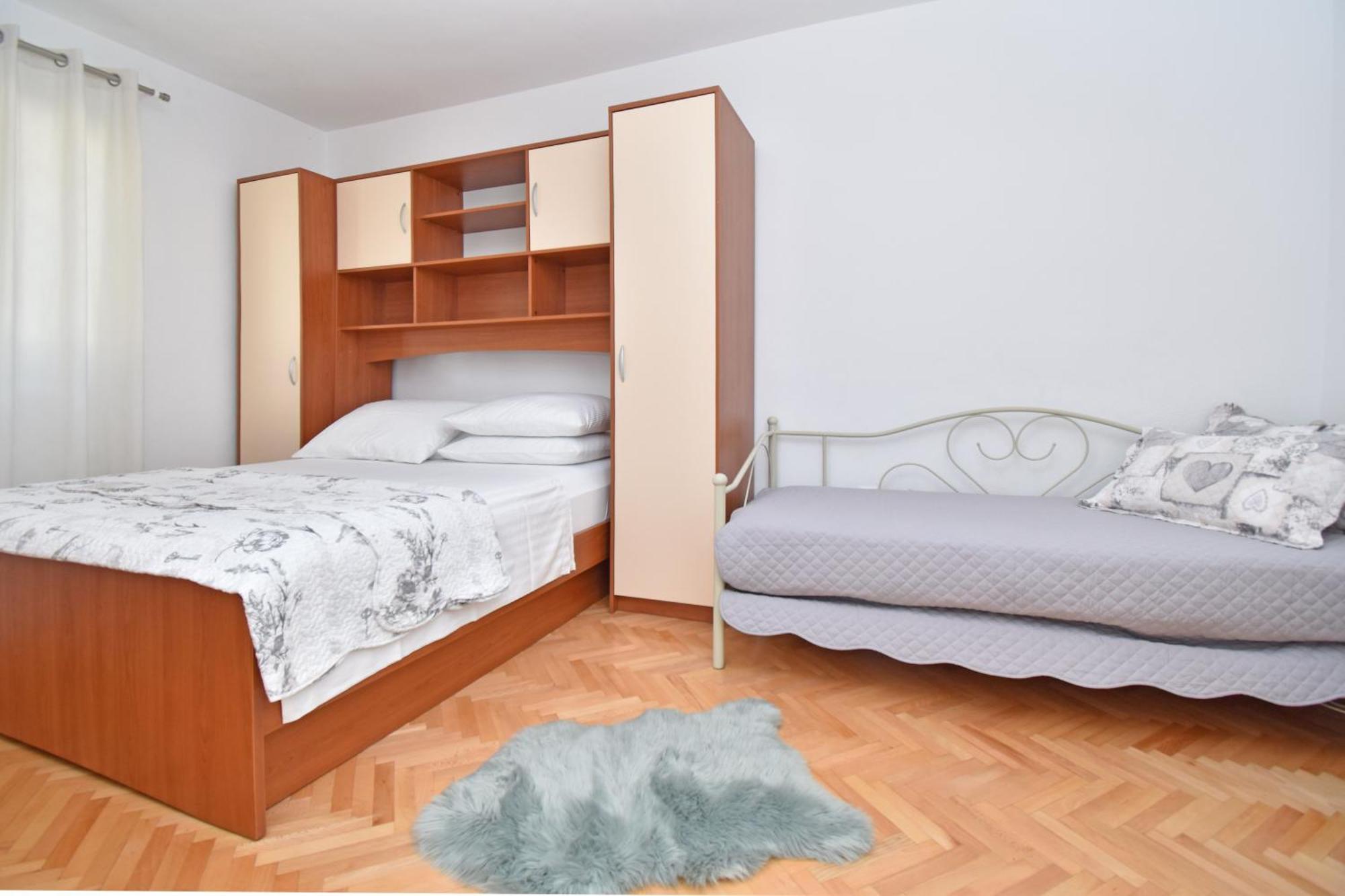 Apartment & Rooms Meri Tučepi エクステリア 写真