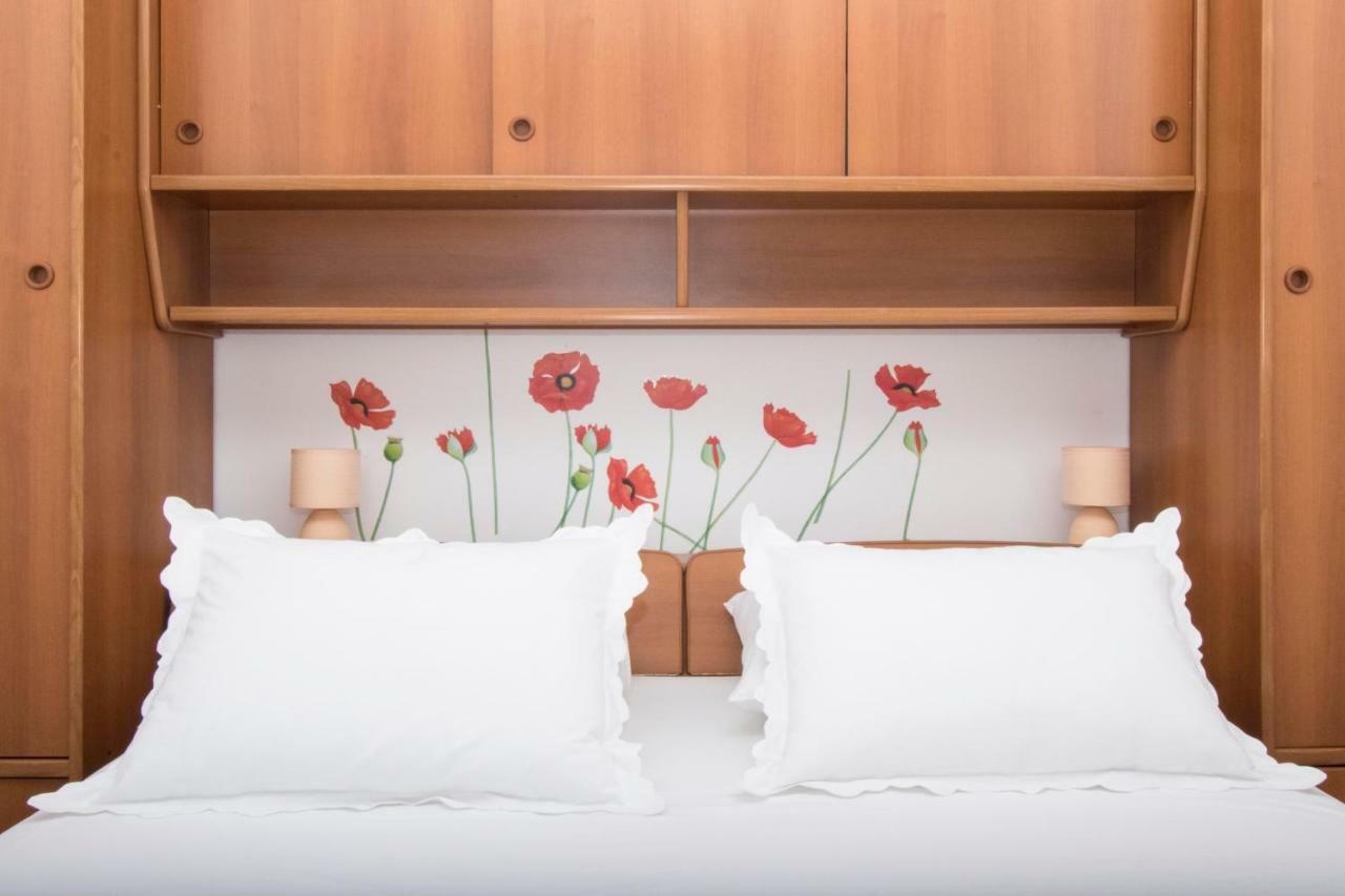 Apartment & Rooms Meri Tučepi エクステリア 写真